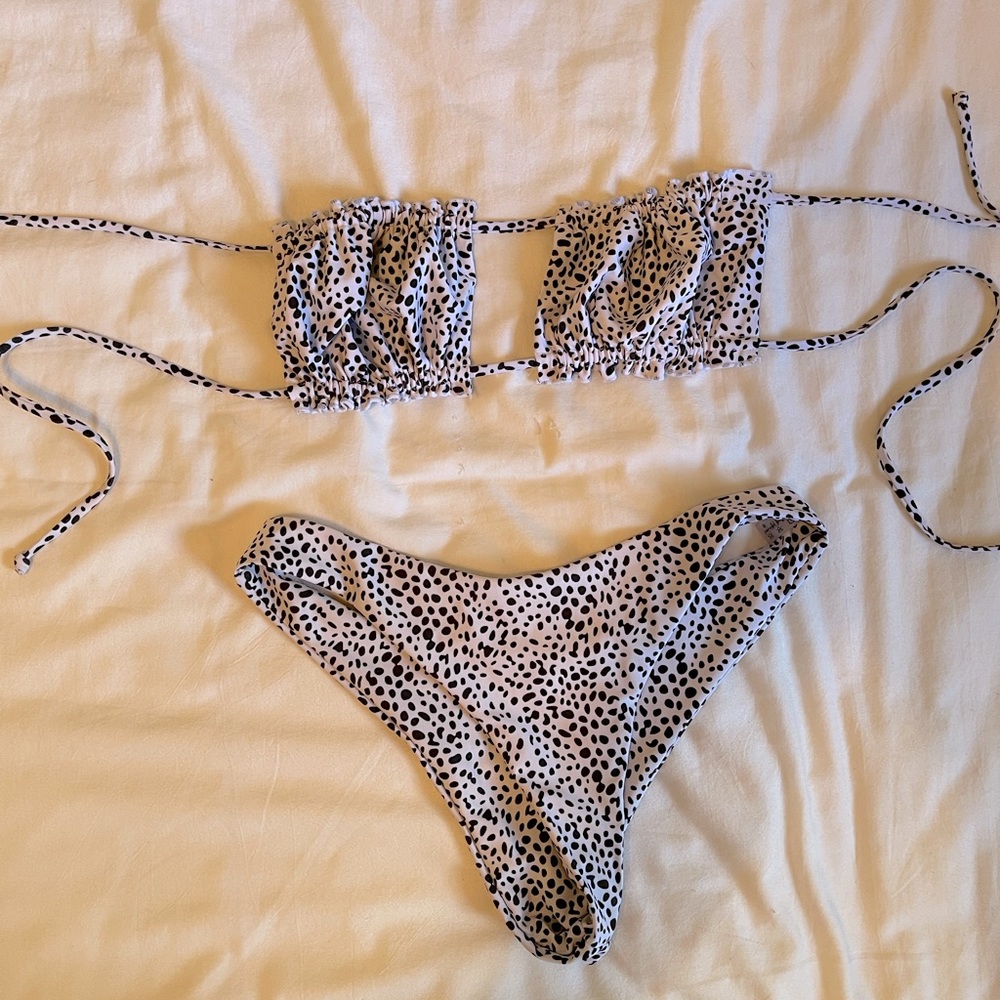SHEIN Dalmatian Print Bandeau Bikini